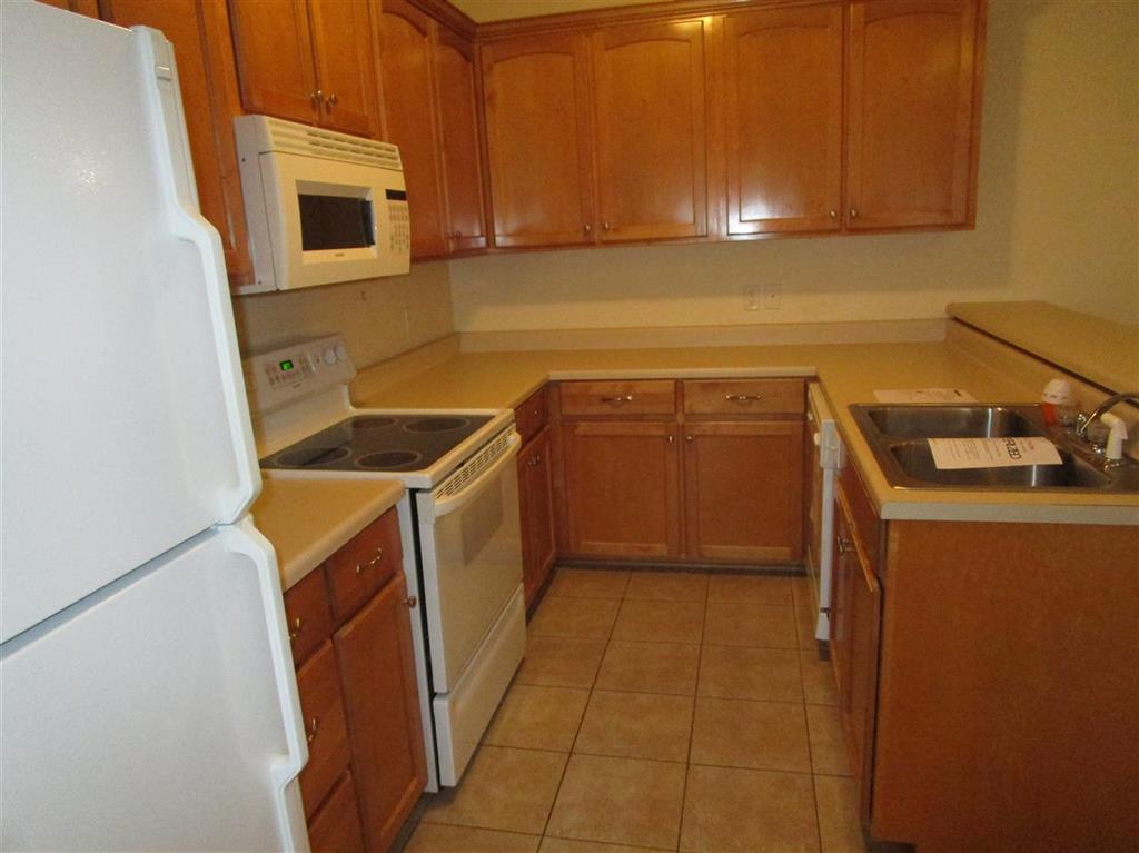 53 Courtyard Way, Enterprise, AL 36330