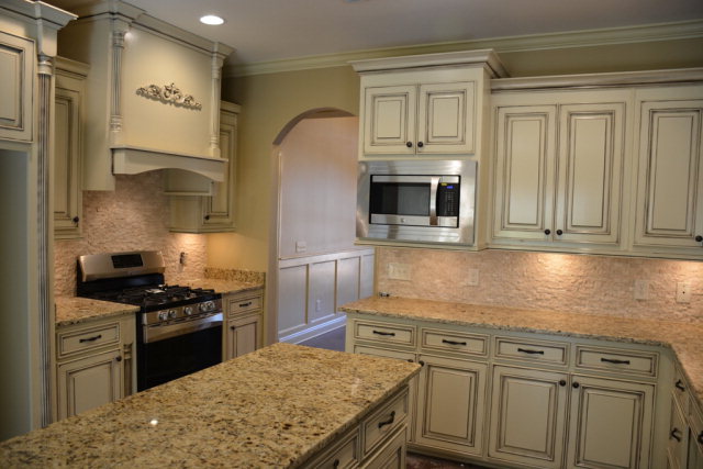 209 MULLHOLLAND DRIVE, Enterprise, AL 36330