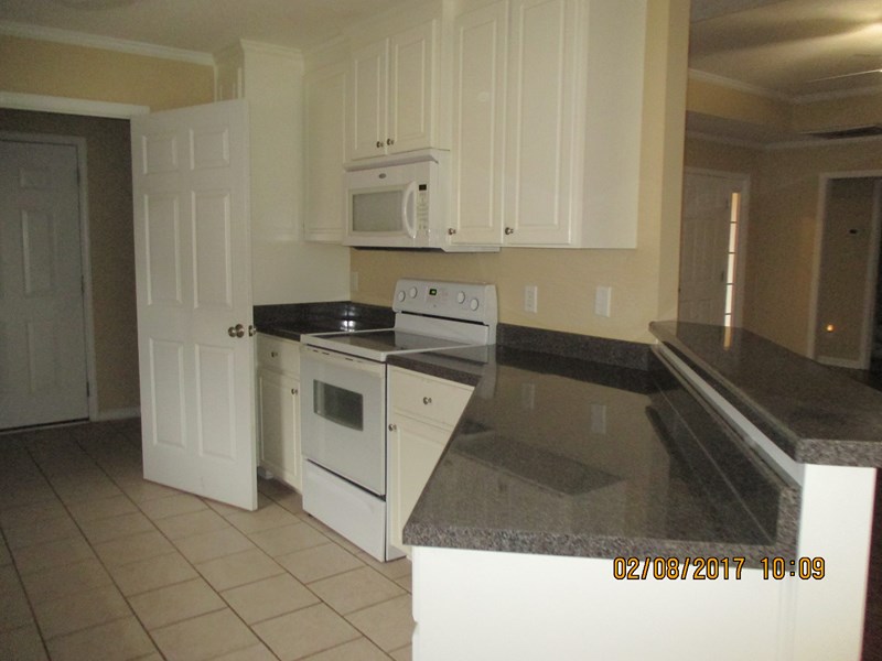 102 Canyons Court, Midland City, AL 36350