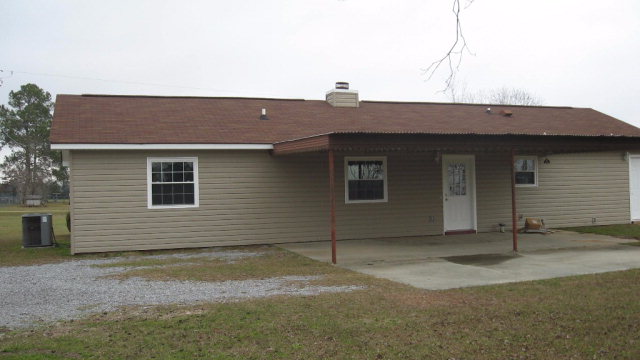 1887 Wicksburg Road, Newton, AL 36352