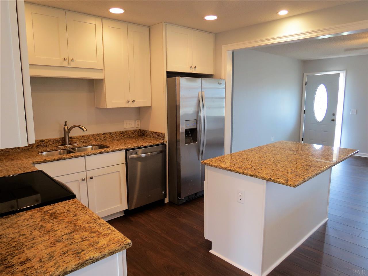 74 KAREN ST, Flomaton, AL 36441