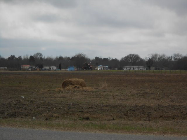 1 Jack Springs Rd, Atmore, AL 36502