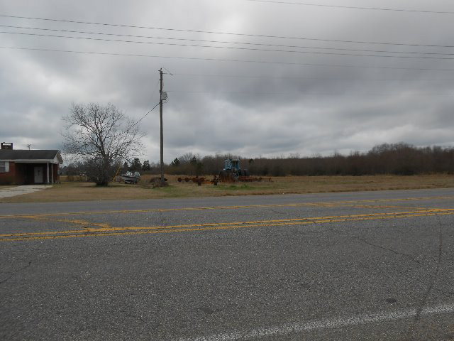 1 Jack Springs Rd, Atmore, AL 36502