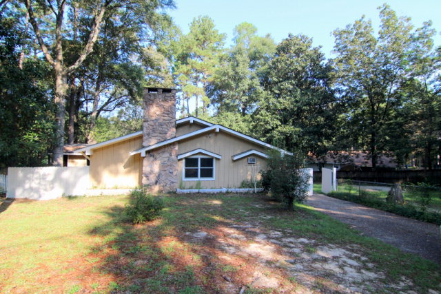 105 Hartness Circle, Daphne, AL 36526