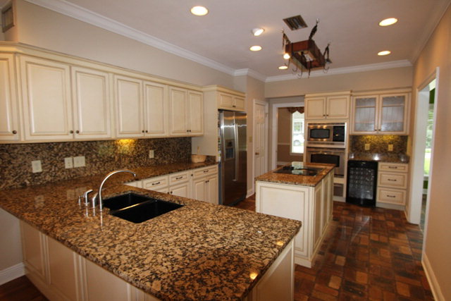 6415 Jackson Oak Drive, Daphne, AL 36526