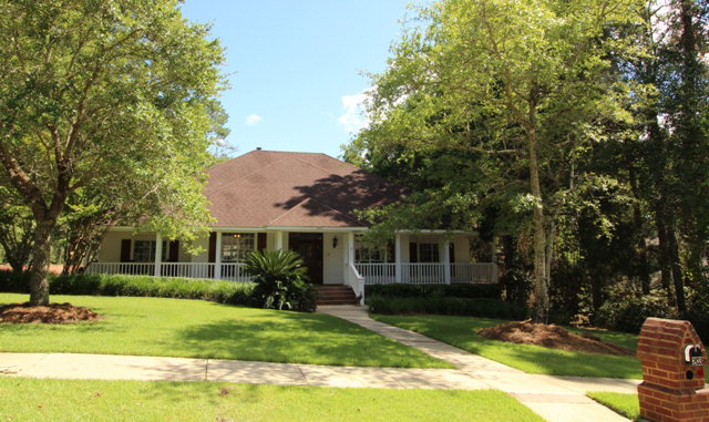 203 McAdams Avenue, Daphne, AL 36526