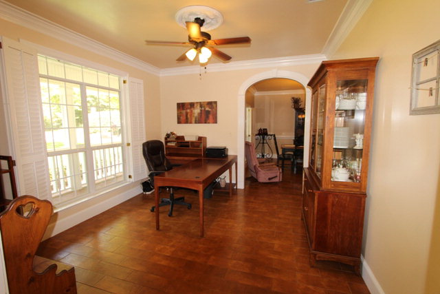 203 McAdams Avenue, Daphne, AL 36526