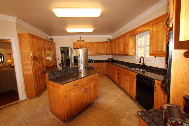 203 McAdams Avenue, Daphne, AL 36526