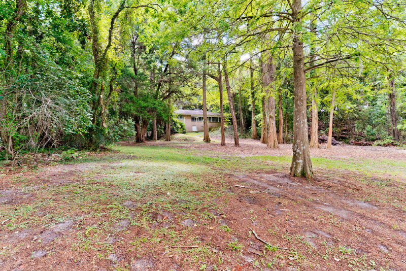 347 Grays Lane, Daphne, AL 36526