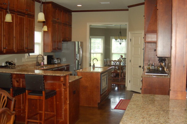 7744 Lake Blvd, Spanish Fort, AL 36527