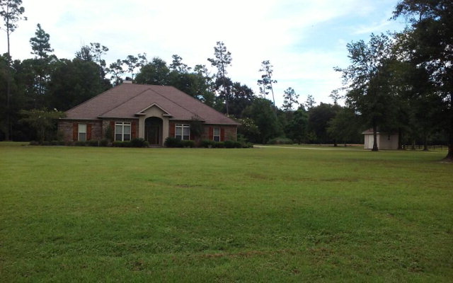 26053 Chatelaine Road, Elberta, AL 36530