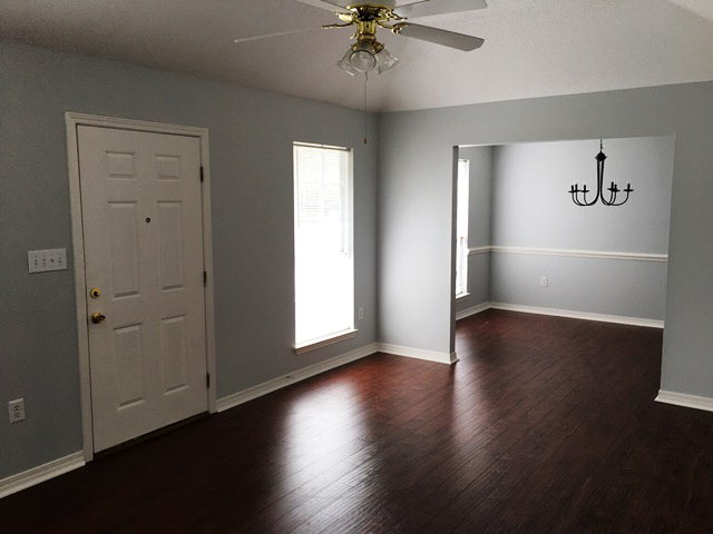 10221 Woodmere Dr, Fairhope, AL 36532