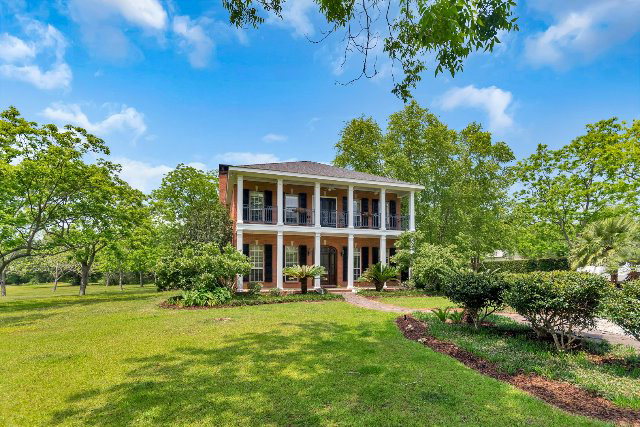 12523 Mary Ann Beach Road, Fairhope, AL 36532