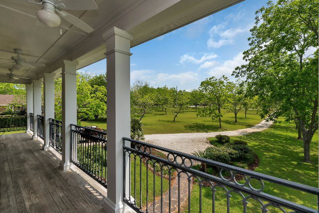 12523 Mary Ann Beach Road, Fairhope, AL 36532