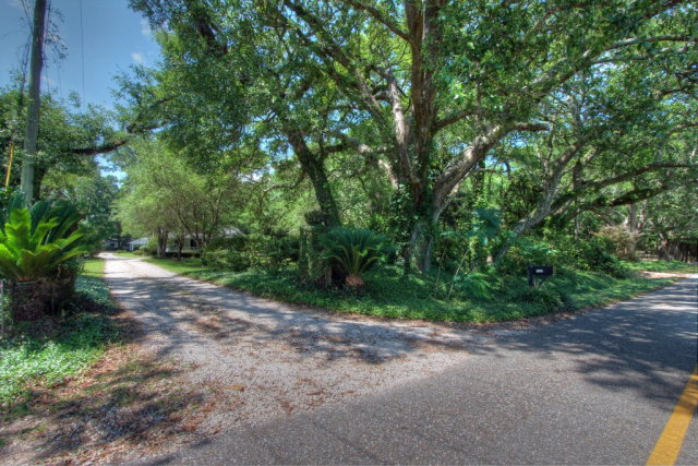 7222 Wood Acres Road, Fairhope, AL 36532