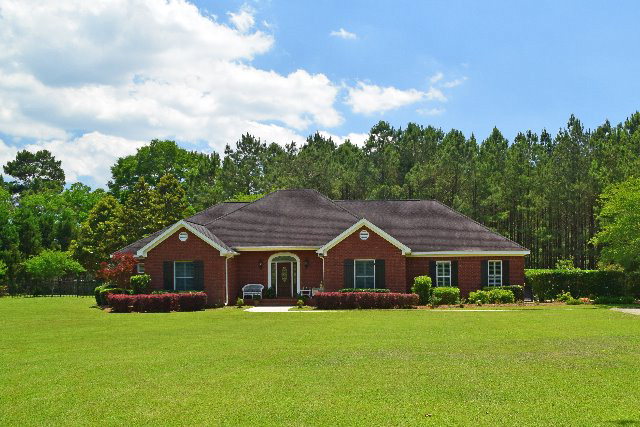 9370 Gayfer Road, Fairhope, AL 36532