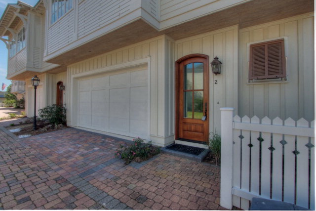 2 Downtown Founders Lane, Fairhope, AL 36532