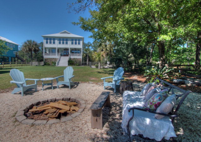 10350 Canal Circle, Fairhope, AL 36532