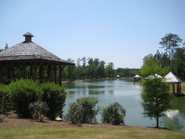 589 Falling Water Blvd, Fairhope, AL 36532