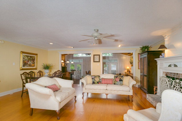 18 Fels Avenue, Fairhope, AL 36532