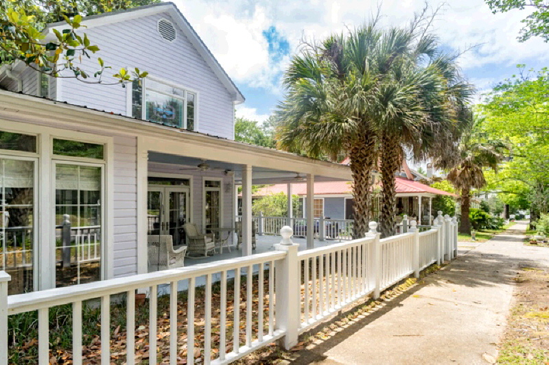 18 Fels Avenue, Fairhope, AL 36532