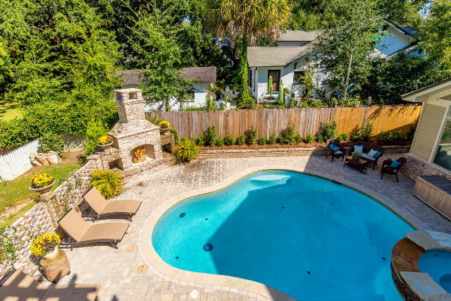 111 Magnolia Avenue, Fairhope, AL 36532