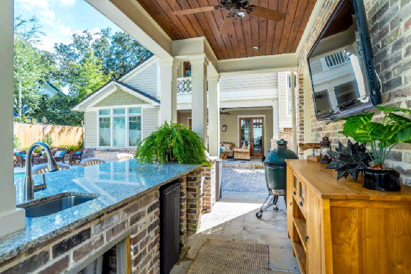 111 Magnolia Avenue, Fairhope, AL 36532