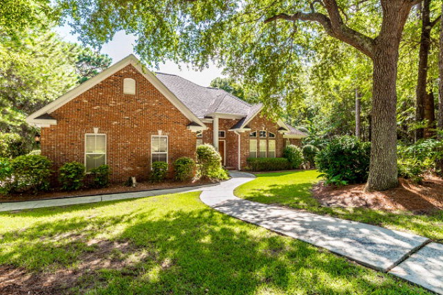9 Longleaf Cir, Fairhope, AL 36532