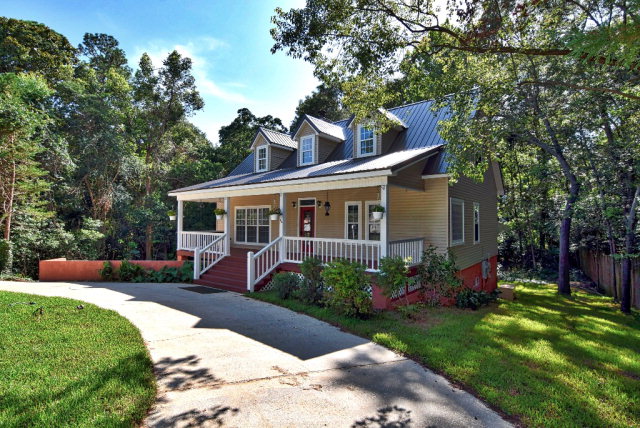 410 Wisteria Street, Fairhope, AL 36532