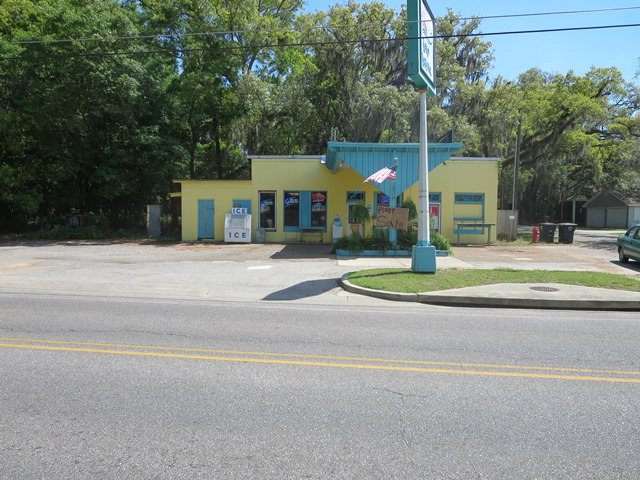 369 Mobile Street, Fairhope, AL 36532