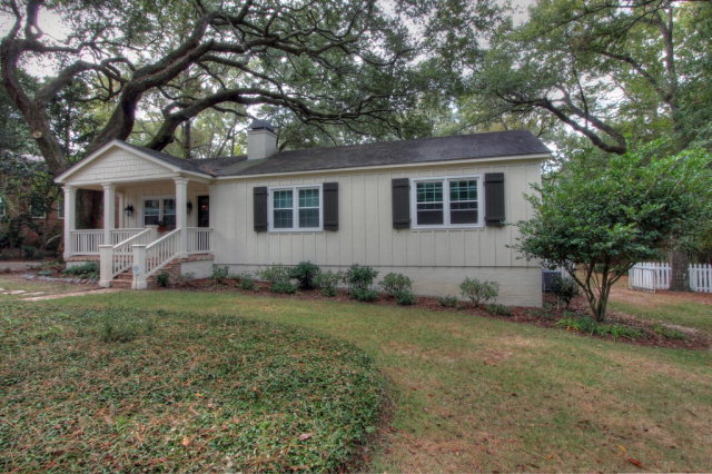 206 Pier Avenue, Fairhope, AL 36532