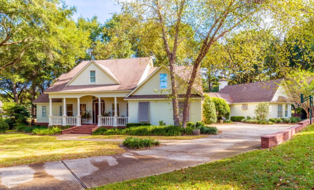 127 Weatherford Court, Fairhope, AL 36532