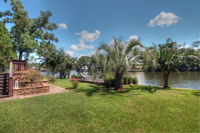 15980 Keeney Drive, Fairhope, AL 36532