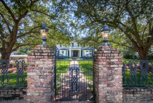54 Ingleside Drive, Fairhope, AL 36532