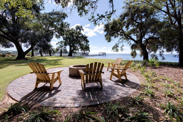 10489 County Road 1, Fairhope, AL 36532