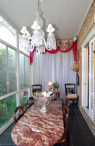 303 De La Mare Avenue, Fairhope, AL 36532
