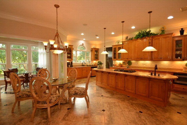 145 Augusta Court, Fairhope, AL 36532