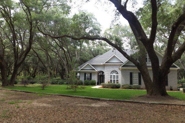 9690 Sherman Rd, Foley, AL 36535
