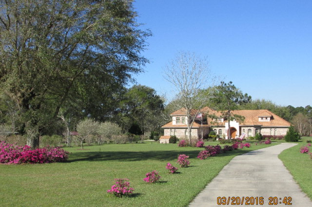 22950 Wolf Bay Dr, Foley, AL 36535