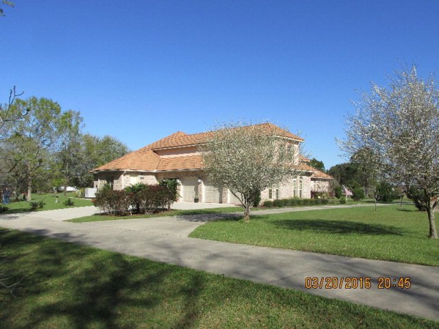 22950 Wolf Bay Dr, Foley, AL 36535