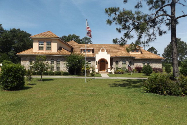 22950 Wolf Bay Dr, Foley, AL 36535