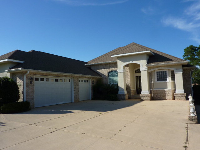 9238 Lakeview Drive, Foley, AL 36535