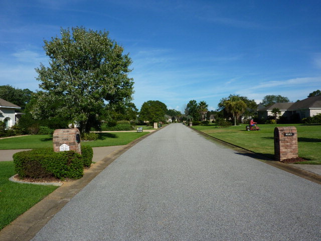 9238 Lakeview Drive, Foley, AL 36535