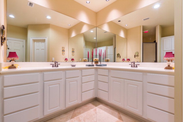 16 Market Street, Orange Beach, AL 36535