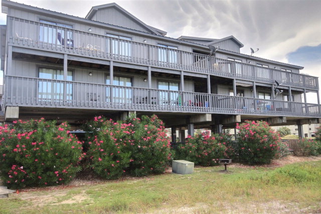 1041 Lagoon Avenue, Gulf Shores, AL 36542