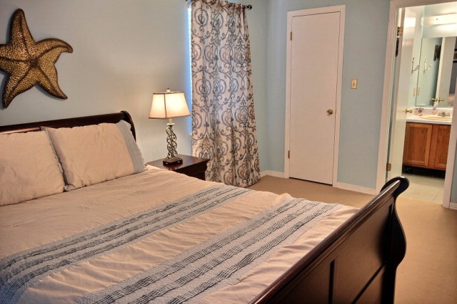 1041 Lagoon Avenue, Gulf Shores, AL 36542