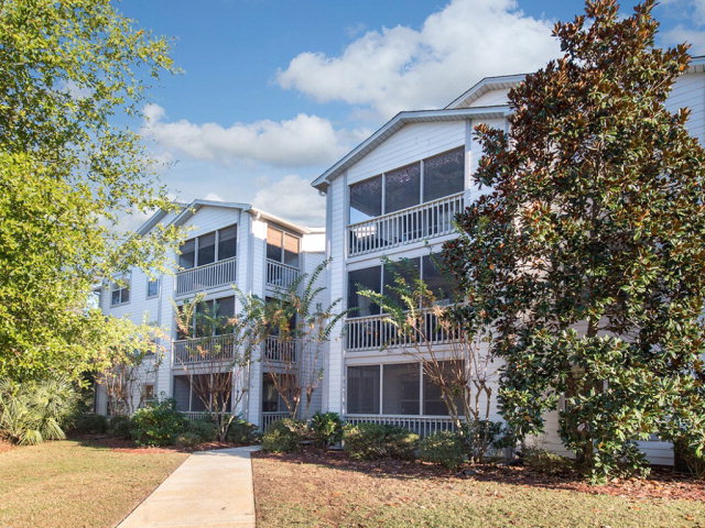 2200 2nd Street, Gulf Shores, AL 36542