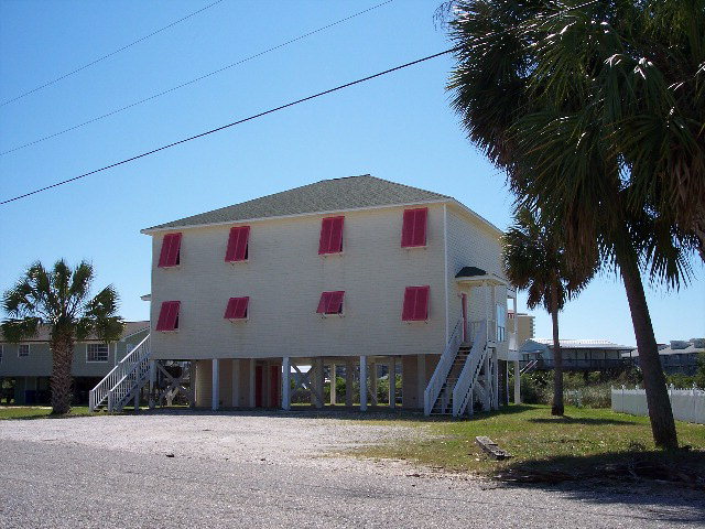 216 Shoreland Cir B, Gulf Shores, AL 36542