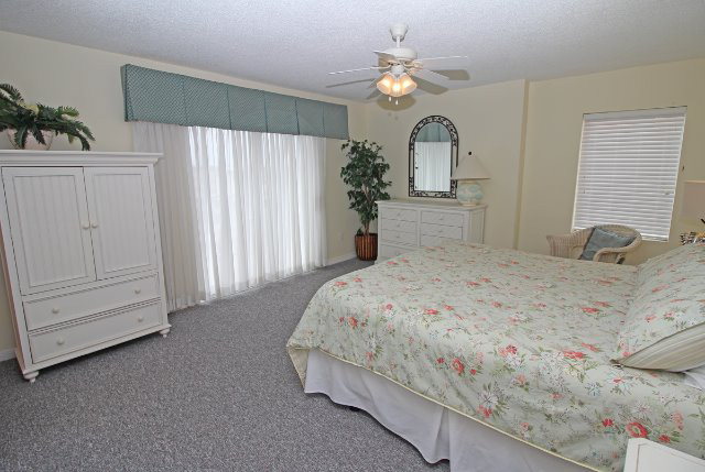 949 Beach Blvd, Gulf Shores, AL 36542