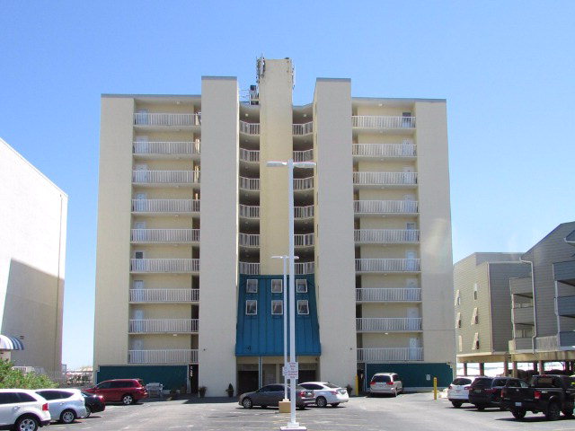 327 Beach Blvd, Gulf Shores, AL 36542
